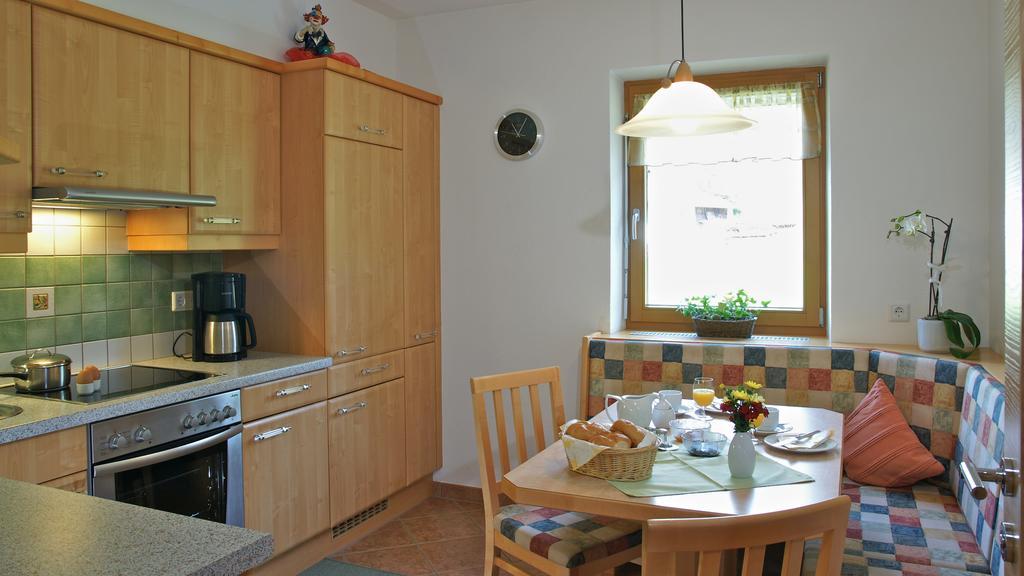 Komfort-Apartments Zufriedenheit Лойташ Екстериор снимка